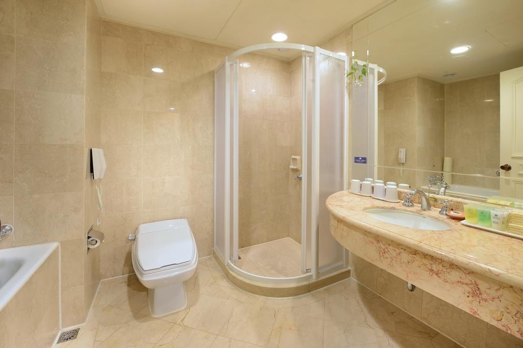 Le Midi Hotel Chitou Lugu Luaran gambar