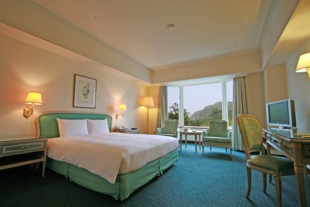 Le Midi Hotel Chitou Lugu Luaran gambar